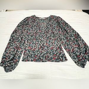 Abercrombie & Fitch | 3/4 Sleeve V-Neck Blouse